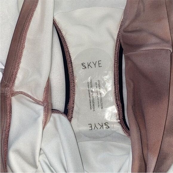 SKYE Midwaist Foldover Bikini Bottom Size XL - Picture 9 of 10